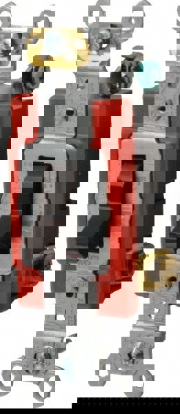 3 Pole, 120 to 277 VAC, 20 Amp, Industrial Grade Toggle Three Way Switch